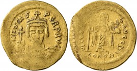 Phocas, 602-610. Solidus (Gold, 21 mm, 4.45 g, 7 h), Constantinopolis, 603-607. o N FOCAS PЄRP AVI Draped and cuirassed bust of Phocas facing, wearing...
