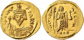 Phocas, 602-610. Solidus (Gold, 21 mm, 4.51 g, 7 h), Constantinopolis, 607-610. δ N FOCAS PЄRP AVI Draped and cuirassed bust of Phocas facing, wearing...