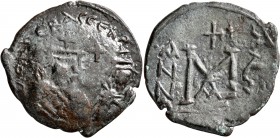 Heraclius, with Heraclius Constantine, 610-641. Follis (Bronze, 33 mm, 11.42 g, 2 h), Isaura, RY 7 = 616/617. ON hЄRACL Є hRA Facing busts of Heracliu...