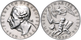 Medaillen von Karl Goetz. Silbermedaille 1936 auf den 150. Todestag von Friedrich II. von Preußen, i. Rd: BAYER. HAUPTMÜNZAMT SILBER 900f. Kienast&nbs...
