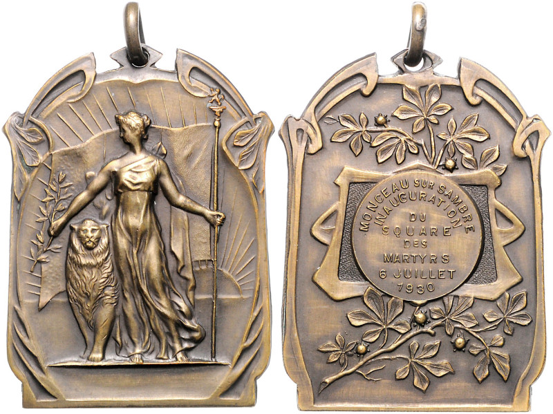 Jugendstil. 
Bronzeplakette 1930 (unsign.) auf die Einweihung des Märtyrerplatz...
