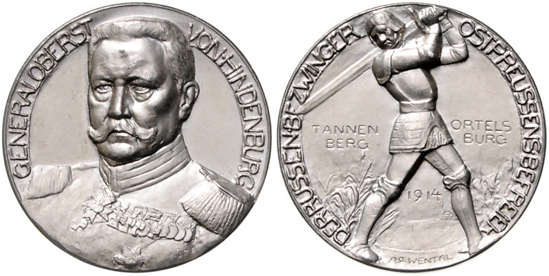 Personenmedaillen. 
Hindenburg, Paul von 1847-1934. Lot von 3 Silbermedaillen: ...