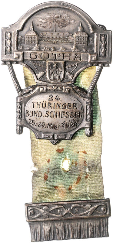 Schützenmedaillen. 
Gotha. 
Versilbertes zweiteiliges Abzeichen 1924 auf das 2...