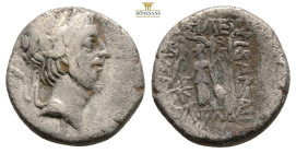 Greek Kings of Cappadocia. Ariobarzanes III 52-42 BC. Drachm AR, 3,5 g. 15,9 mm.