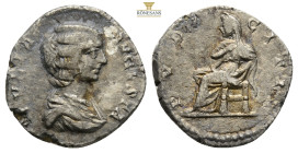 Julia Domna, AD 193-217. AR, Denarius. 2,9 g. 17,9 mm. Rome.
Obv: IVLIA AVGVSTA. Bust of Julia Domna, hair waved and coiled at back, draped, right.
Re...