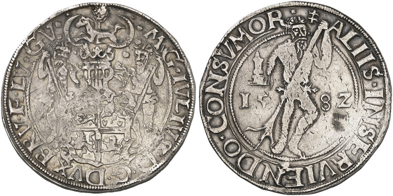 Julius, 1568-1589. 

Taler 1582, Goslar, "Lichttaler". Dav. 9063, Welter 576 f...