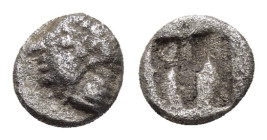 IONIA.Kolophon.(Late 6th century BC).Obol.

Condition : Good very fine.

Weight : 0.37 gr
Diameter : 6 mm