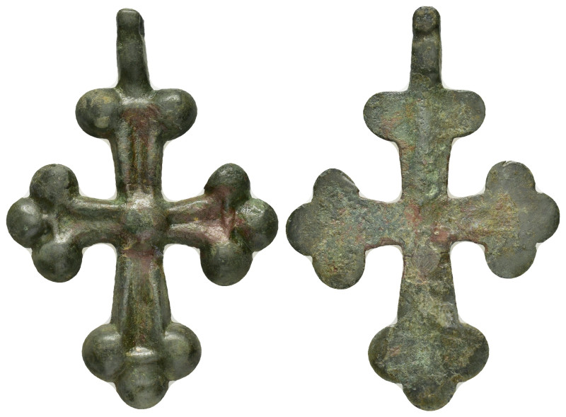 BYZANTINE EMPIRE.Bronze Cross.(8th-10th century).Ae.

Condition : Good very fine...