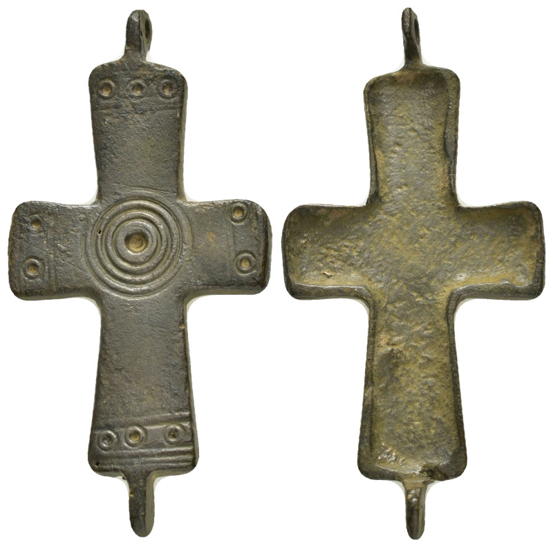 BYZANTINE EMPIRE.Bronze Cross.(8th-10th century).Ae.

Condition : Good very fine...