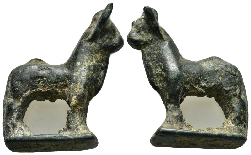 ANCIENT ROMAN BRONZE BULL FIGURINE.(1st - 2nd Century).Ae.

Condition : Good ver...