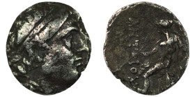 Seleucid Kingdom. Antiochos III. (223-187 BC) AR Drachm. Antioch. Obv: diademed head right. Rev: Apollo seated on omphalos left. 14mm, 1,80g