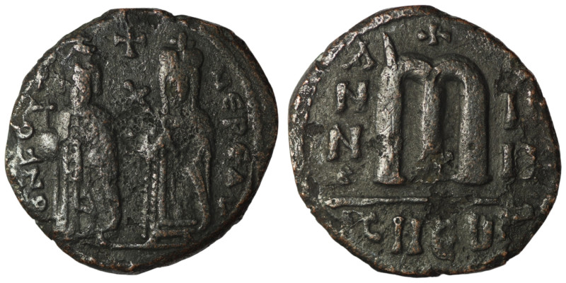 Phocas and Leonita. (602-610 AD) Æ Follis. Theoupolis. Obv: Phocas and Leonita s...