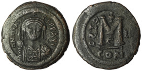 Maurice Tiberius. (582-602 AD). Follis. Constantinople. Obv: bust of Maurice Tiberius facing. Rev: A/N/N/O M. 30mm, 12,73g