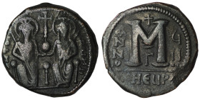 Justin II. and Sophia. (565-578 AD). Follis. Theoupolis. Obv: Justin II. and Sophia enthroned facing. Rev: ANNO / M. 30mm, 12,22g
