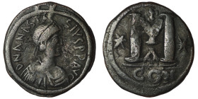 Anastasius I. (491-518 AD). Follis. Constantinople. Obv: D N ANASTAIUS P P AVG. diademed bust of Anastasius right. Rev: M / CON. 36mm, 16,63g