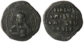 Basil II. and Constantine VIII. (1020-1028 AD). Follis. Constantinople. Obv: bust of Christ facing holding book. Rev: legend in four lines. 35mm, 13,3...