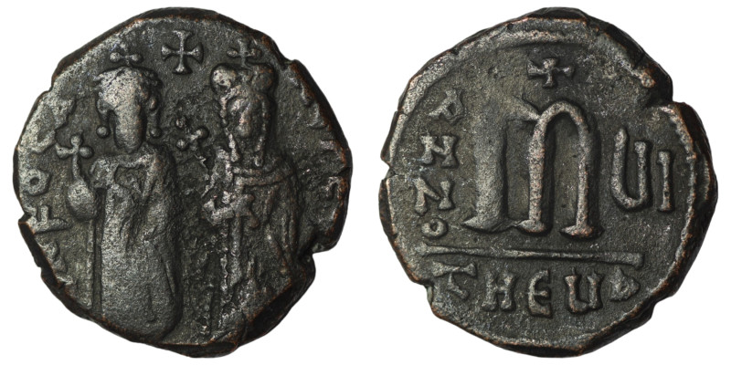 Phocas and Leonita. (602-610 AD) Æ Follis. Theoupolis. Obv: Phocas and Leonita s...