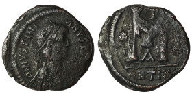 Justinian I. (527-565 AD) Æ Follis. Antioch. Obv: D N IVSTINIANVS PP AVI. diademed bust right. Rev: M between stars, cross above. 30mm, 12,22g