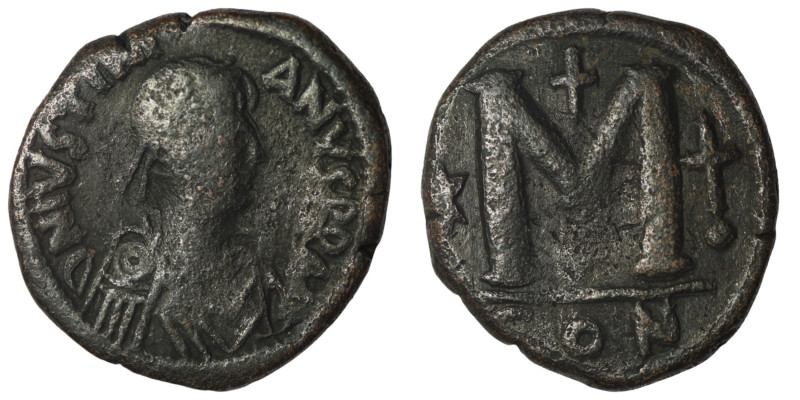 Justinian I. (527-565 AD) Æ Follis. Constantinople. Obv: D N IVSTINIANVS PP AVI....