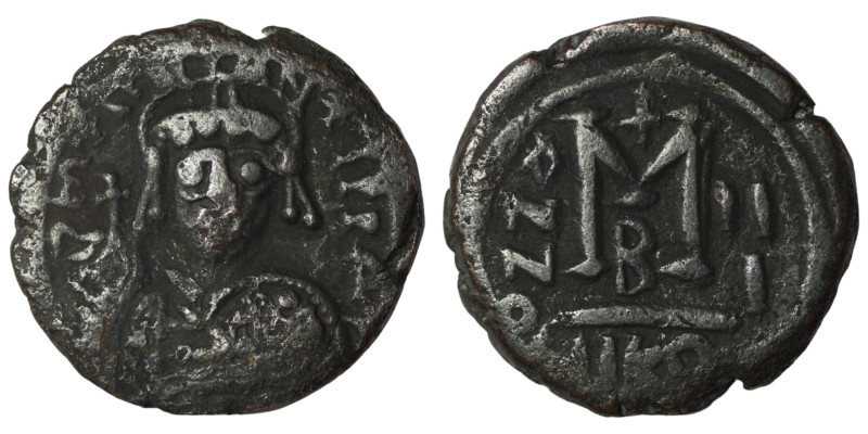 Maurice Tiberius. (582-602 AD). Follis. Nikomedia. Obv: bust of Maurice Tiberius...