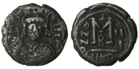 Maurice Tiberius. (582-602 AD). Follis. Nikomedia. Obv: bust of Maurice Tiberius facing. Rev: A/N/N/O M. 28mm, 12,30g