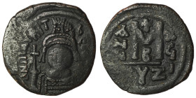 Maurice Tiberius. (582-602 AD). Follis. Cyzicus. Obv: bust of Maurice Tiberius facing. Rev: A/N/N/O M. 30mm, 9,89g