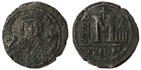 Maurice Tiberius. (582-602 AD). Follis. Theoupolis. Obv: bust of Maurice Tiberius facing. Rev: A/N/N/O M. 29mm, 10,65g