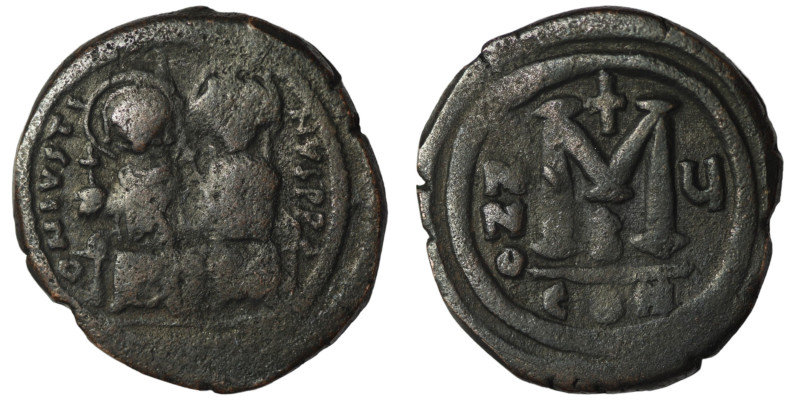 Justin II. and Sophia. (565-578 AD). Follis. Constantinople. Obv: Justin II. and...