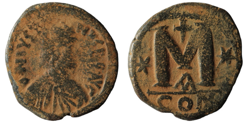 Justin I. (518-527 AD) Æ Follis. Constantinople. Obv: D N IVSTINVS P P AVG. diad...