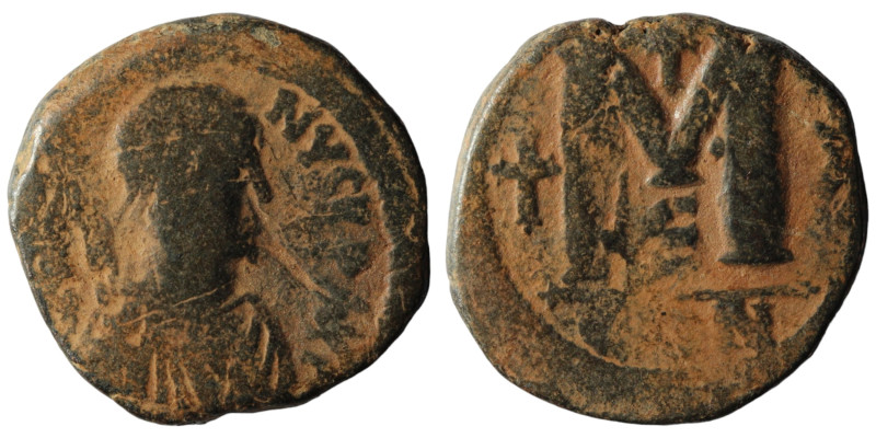 Justin I. (518-527 AD) Æ Follis. Constantinople. Obv: D N IVSTINVS P P AVG. diad...