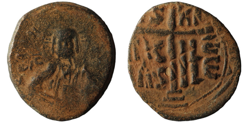 Romanos III. Argyros. (1028-1034 AD). Follis. Constantinople. Obv: bust of Chris...