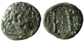 Macedonia. Alexander the Great. (336-323 BC) Æ Bronze. (19mm, 6,90g) Obv: head of Alexander the great right. Rev: bow and club.