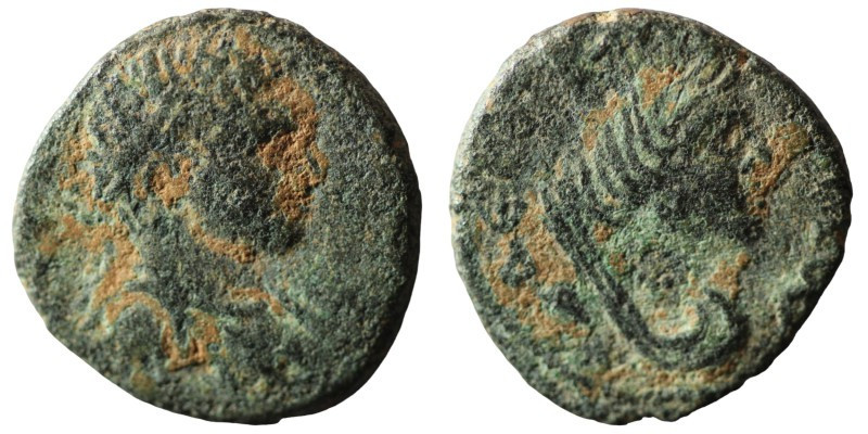 Macrinus. (217-218 AD). Æ Bronze. (19mm, 3,45g) Mesopotamia. Carrhae. Obv: laure...