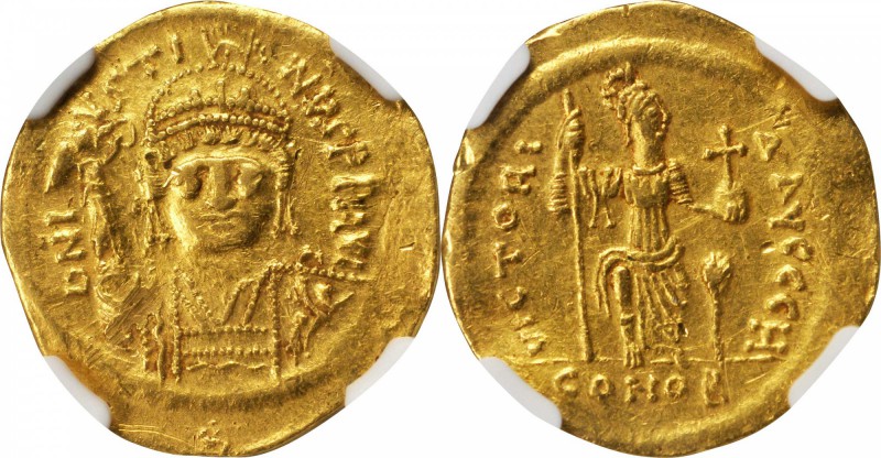 JUSTIN II, 565-578. AV Solidus (4.42 gms), Constantinople Mint, 8th Officinae. N...