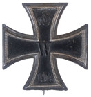 Auszeichnungen Deutscher Staaten bis 1933
 Preußen, Eisernes Kreuz 1914 1. Klasse, flache Form, magnetisch, rückseitig Herstellerzeichen "CD" für die...