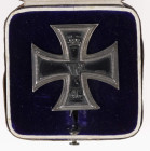 Auszeichnungen Deutscher Staaten bis 1933
 Preußen, Eisernes Kreuz 1914, 1. Klasse, flache Form, mit Herstellerzeichen "WS" für die Firma Wagner & So...