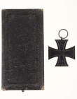 Auszeichnungen Deutscher Staaten bis 1933
 Preußen, Eisernes Kreuz 1914 2. Klasse, im Bandring Hersteller "KO", OEK 1909, im großen Verleihungsetui o...