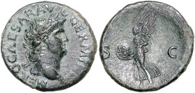RÖMISCHES REICH, Nero, 54-68, AE As (bis 66), Rom. Belorb. Büste r., NERO CAESAR AVG GERM IMP. Rs.Victoria l. fliegend, hält Schild mit SPQR, S-C. 10,...
