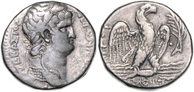 RÖMISCHES REICH, Nero, 54-68, AR Tetradrachme Jahr 111/10 =63 n.Chr., Seleucis und Pieria, Stadt Antiochia. Belorb. Büste r. mit Aegis. Rs.Adler auf B...