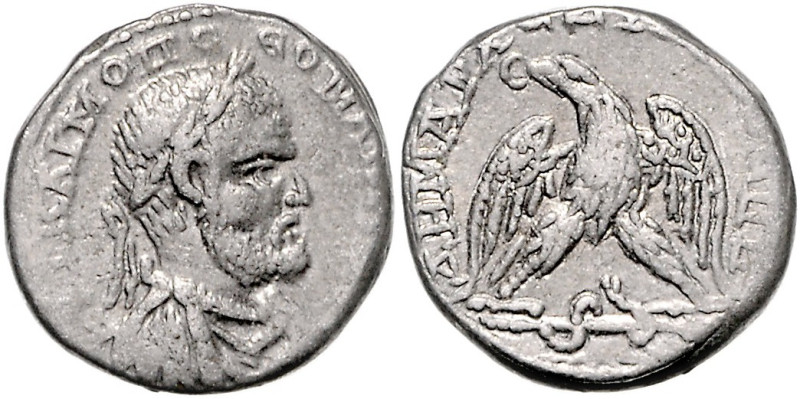 RÖMISCHES REICH, Macrinus, 217-218, AR Tetradrachme, Judaea, Caesarea Maritima. ...