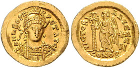 RÖMISCHES REICH, Leo I., 457-474, AV Solidus. Behelmte Büste mit Speer und Schild v.vorn. Rs.Victoria mit Langkreuz l. stehend.
GOLD, f.vz