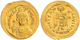 BYZANTINISCHES REICH, Mauricius Tiberius, 582-602, AV Solidus (583-602) CONOB =Konstantinopel. Beh. Büste von vorn, hält Kreuzglobus, MAVRC Tib PP AVC...