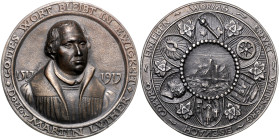 REFORMATION, LUTHER, MARTIN, *1483, +1546, Deutscher Reformator, Eisen-Gussmed. 1917 von Römer a.d. 400-Jahrfeier der Reformation. Brustbild halbr. Rs...