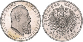 BAYERN, Luitpold, 1886-1912, 5 Mark 1911 D. 90.Geburtstag.
PP
J.50