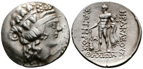 Islands off Thrace, Thasos. Ca. 168/7-148 BC. AR Tetradrachm (29 mm, 16,42 g.). Head of youthful Dionysos to right, wreathed with ivy. Rev. ΗΡΑΚΛΕΟYΣ ...