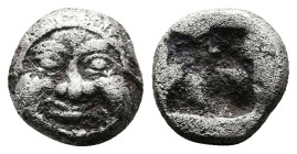Macedon. Neapolis. Circa 480-450. AR Obol (8,5 mm, 0.92 g). Gorgoneion facing with closed mouth. Rev. Quadripartite incuse square. HGC 3, I, 585. SNG ...