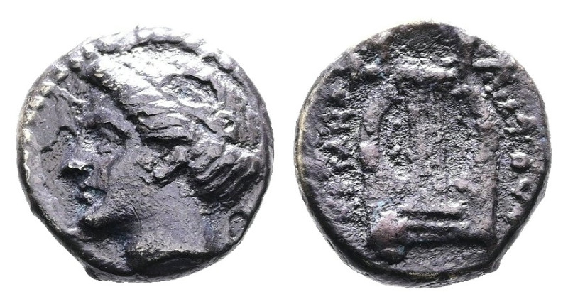 Ionia. Kolophon. AR Diobol c. 375-360 BC. (9,3mm. 0,78g.). Laureate head of Apol...