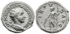 Gordian III, AD 238-244. AR Antoninianus. (22,4 mm. 4,5 g.). AD 238-239, Rome. IMP CAES M ANT GORDIANVS AVG, radiate, draped and cuirassed bust right....