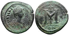 Anastasius I. AD 491-518. AE Follis, (35,8 mm. 19,6 g.). Constantinople. D N ANASTASIVS P P AVG, pearl-diademed, draped and cuirassed bust right. Rev....