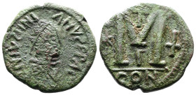 Justinian I. AD 527-565. AE Follis (27,2 mm. 10,9 g.). Constantinople. DN IVSTINIANVS P P AVG (S retrograde), pearl-diademed, draped and cuirassed bus...